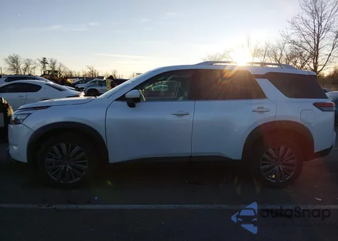 2025 Nissan Pathfinder Sl 4Wd z USA, uszkodzony, nr VIN 5N1DR3CD4SC247347